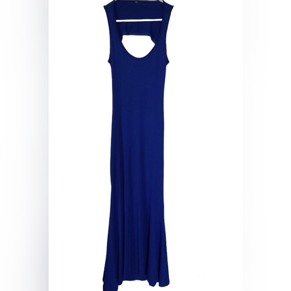 Bodycon Maxi Dress with Open Back Design - Size (M) - Picture 3 of 5